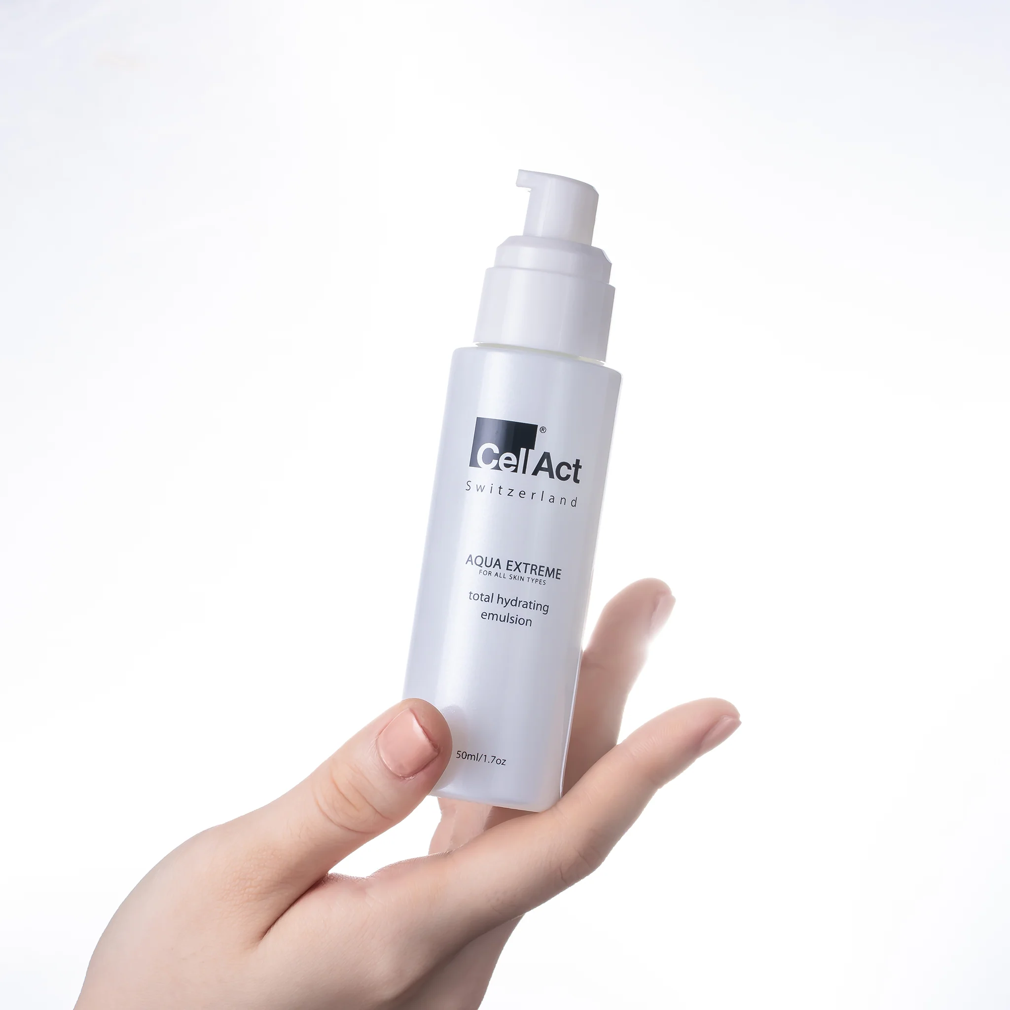 AQUA EXTREME TOTAL HYDRATING EMULSION